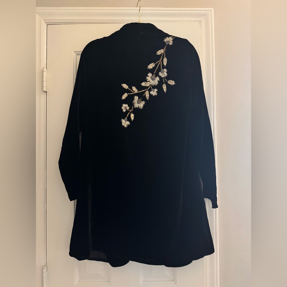 NWT Elie Tahari Velvet hand-beaded coat / cardigan - women’s XS
